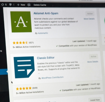 stephen-phillips-hostreviews-co-uk-sSPzmL7fpWc-unsplash